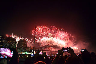 Sydney_new_year_eve_fireworks_2016.jpg