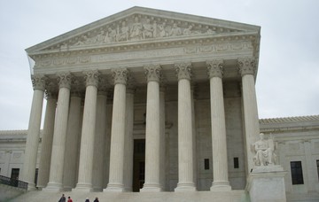 US-Supreme_Court.jpg