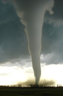 Thumbnail image for Tornado-Manitoba-2007-jpg